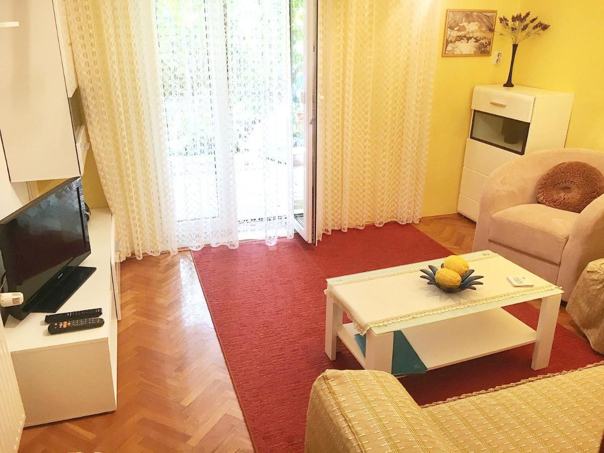 Villa Millefiori - Apartments Mali Lošinj Kültér fotó
