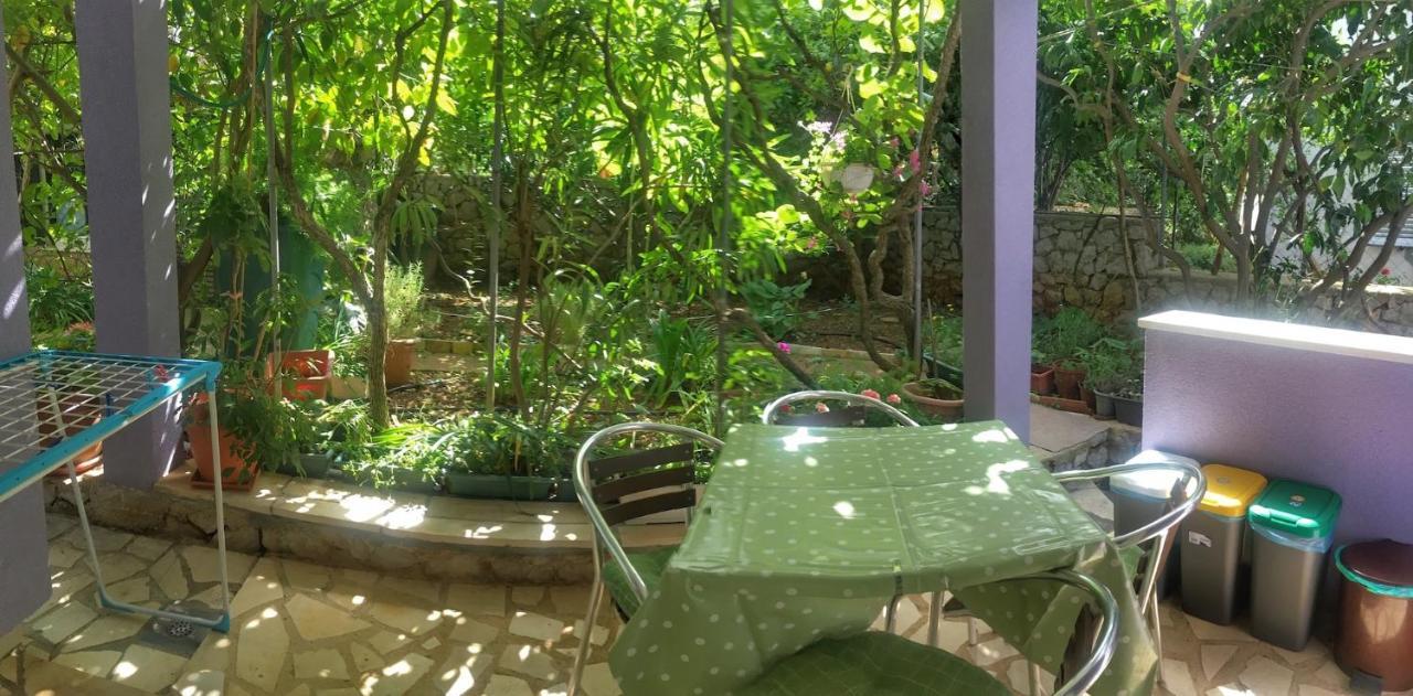 Villa Millefiori - Apartments Mali Lošinj Kültér fotó