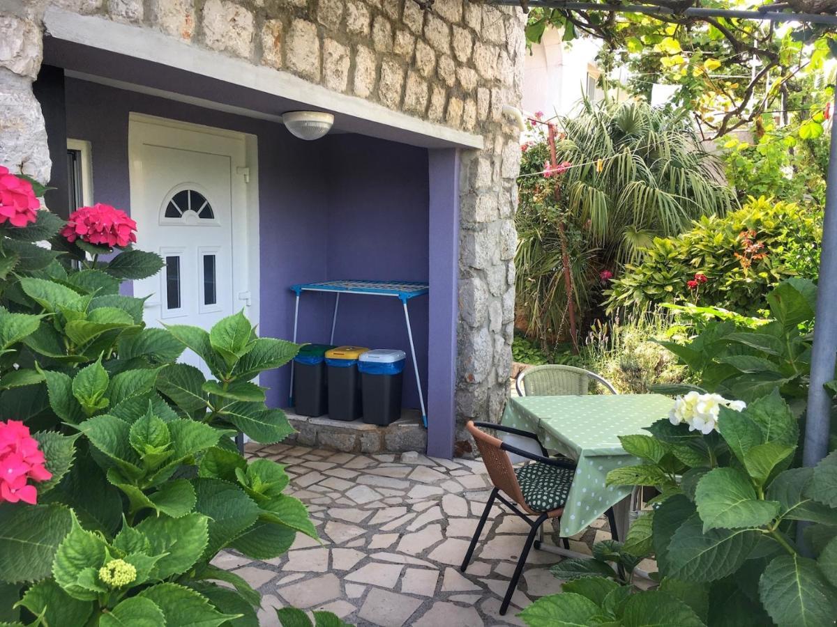 Villa Millefiori - Apartments Mali Lošinj Kültér fotó